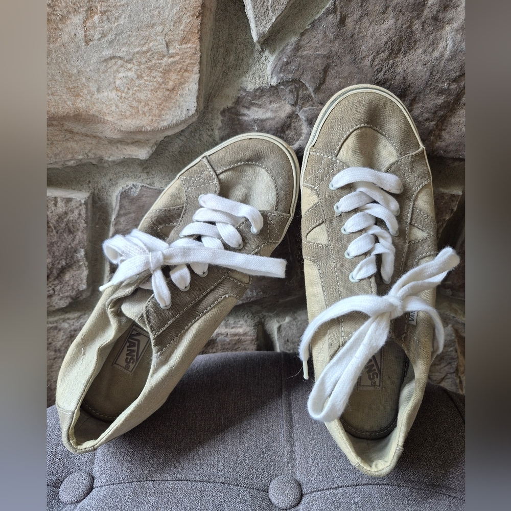 Vans Canvas Tan & Grey Sneakers w/White Laces